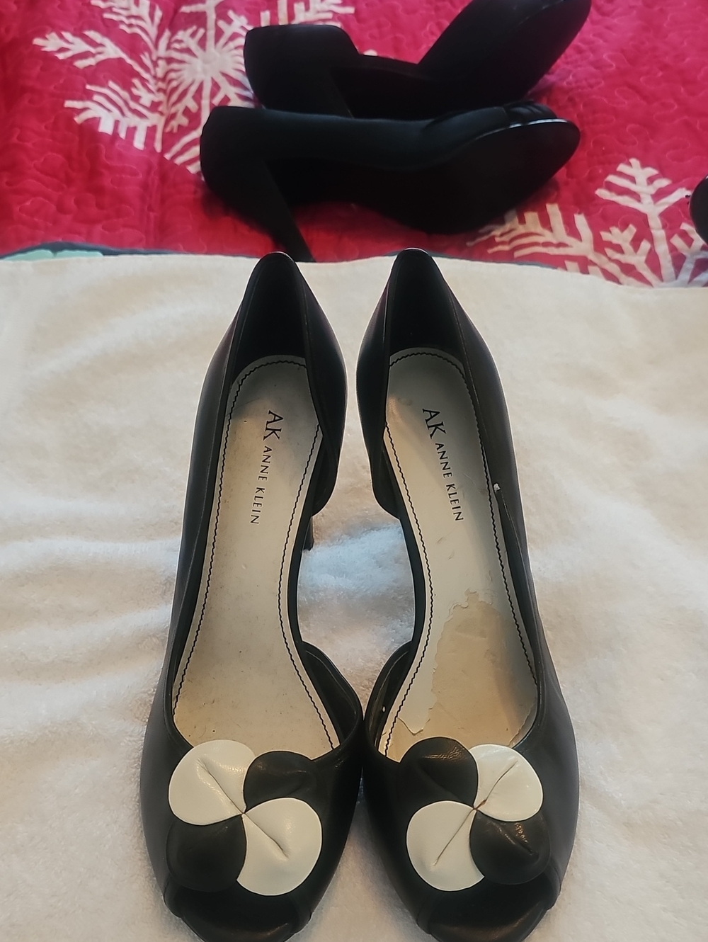 Anne Klein Black Peep-Toe Heels with Two-Tone Flower Accent